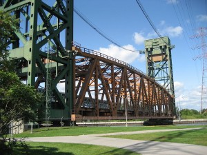 Burlington Canal Lift Bridge, view from Hamilton, Ontario. (Wikipedia Commons, Nh14hamilton).